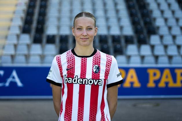 SC Freiburg Frauen, Media Day, 07.08.2025 Mia-Lena Maas (SC Freiburg, 18) SC Freiburg Frauen, Media Day, Dreisamstadion, 07.08.2025 DFB DFL REGULATIONS PROHIBIT ANY USE OF PHOTOGRAPHS AS IMAGE SEQUENCES AND OR QUASI-VIDEO. Copyright: xBEAUTIFULxSPORTS Boscox