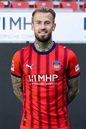 Niklas Dorsch (FC Heidenheim, 30) GER, FC Heidenheim 1846, Fussball, 1. Bundesliga, Portraettermin 2025 2026, 07.08.2025, DFB DFL regulations prohibit any use of photographs as image sequences GER, FC Heidenheim 1846, Fussball, 1. Bundesliga, Portraettermin 2025 2026, 07.08.2025 Heidenheim Copyright: xEibner-Pressefoto RogerxBuerkex EP_RBE