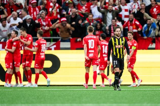 250807 Adam Lundkvist of Häcken looks dejected after 0-2 during the UEFA Champions League qualifier football match between Häcken and Brann on August 7, 2025 in Göteborg. Photo: Carl Sandin BILDBYRAN kod CS CS0748 fotboll football soccer fotball uefa europa league europa league häcken brann bbeng depp Copyright: CARLxSANDIN BB250807CS070