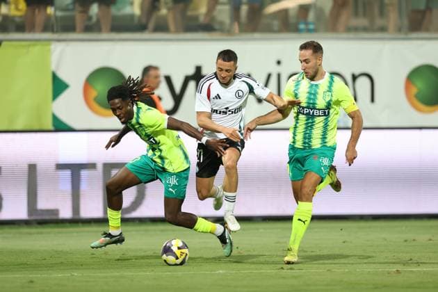 LARNAKA 07.08.2025 PIERWSZY MECZ III RUNDA ELIMINACYJNA LIGA EUROPY SEZON 2025 26: AEK LARNAKA - LEGIA WARSZAWA --- UEFA EUROPA LEAGUE THIRD QUALIFYING ROUND FIRST MATCH: AEK LARNACA - LEGIA WARSAW JEREMIE GNALI WAHAN BICZACHCZJAN ANGEL GARCIA FOT. PIOTR KUCZA FOTOPYK NEWSPIX.PL --- newspix.pl POLAND OUT! 