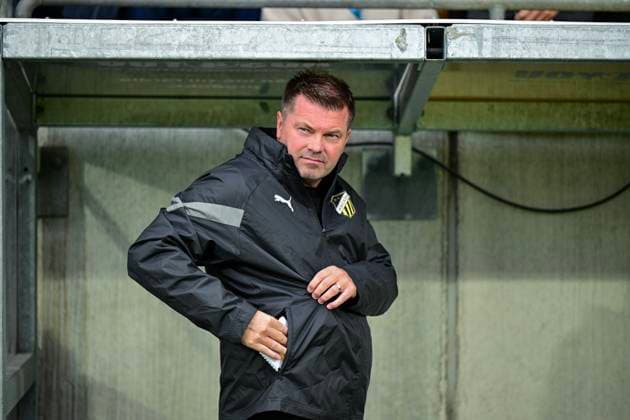 GOTHENBURG, SWEDEN 20250807 Häcken s head coach Jens Gustafsson during Thursday s football match, third qualifying round for Uefa Europa League, between Sweden s BK Häcken and SK Brann match 1 of 2 at Hisingen Arena in Gothenburg, Sweden, 7 August 2025. GÖTEBORG SWEDEN x9200x