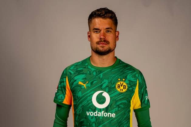 Borussia Dortmund; 1. BL, Porträttermin 2025 2026 Borussia Dortmund; 1. BL, Porträttermin 2025 2026 Alexander Meyer; Borussia Dortmund; 1. BL, Porträttermin 2025 2026 Foto: Borussia Dortmund Hendrik Deckers via Revierfoto Dortmund Trainingsgelände Hohenbuschei Nordrhein-Westfalen Deutschland