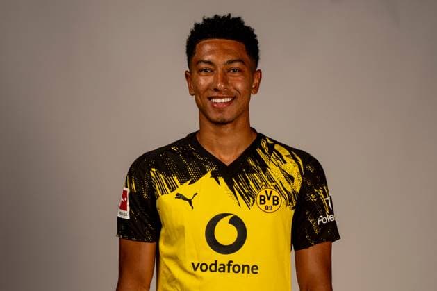 Borussia Dortmund; 1. BL, Porträttermin 2025 2026 Borussia Dortmund; 1. BL, Porträttermin 2025 2026 Jobe Bellingham; Borussia Dortmund; 1. BL, Porträttermin 2025 2026 Foto: Borussia Dortmund Hendrik Deckers via Revierfoto Dortmund Trainingsgelände Hohenbuschei Nordrhein-Westfalen Deutschland