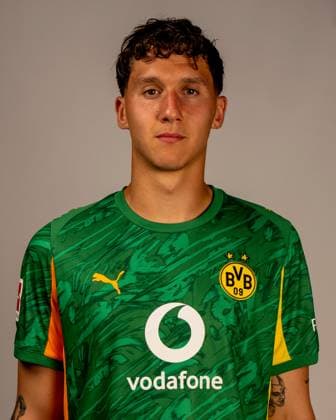 Borussia Dortmund; 1. BL, Porträttermin 2025 2026 Borussia Dortmund; 1. BL, Porträttermin 2025 2026 Silas Ostrzinski; Borussia Dortmund; 1. BL, Porträttermin 2025 2026 Foto: Borussia Dortmund Hendrik Deckers via Revierfoto Dortmund Trainingsgelände Hohenbuschei Nordrhein-Westfalen Deutschland