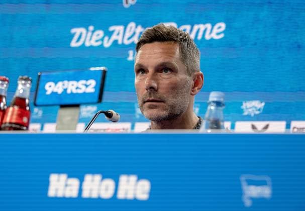 Fussball, Herren, Saison 2025 26, 2. Bundesliga, Hertha BSC, Pressekonferenz vor dem Spiel gegen den Karlsruher SC, im Bild: Trainer Stefan Leitl (Hertha BSC), 08.08. 2025,