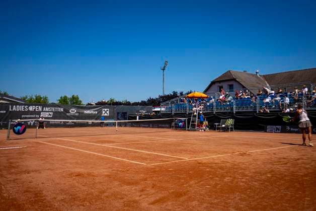 TENNIS - WTA, Tennis Damen Ladies Open Amstetten AMSTETTEN,AUSTRIA,08.AUG.25 - TENNIS - ITF World Tennis Tour, Ladies Open Amstetten. Image shows overview of the Center Court at Ladies Open Amstetten.  GEPAxpictures xKevinxHackner