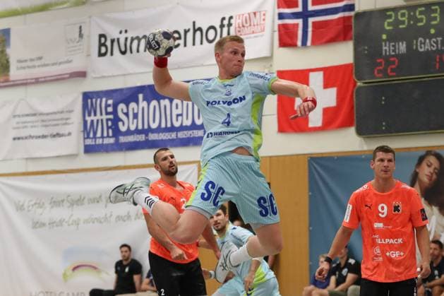 08.08.2025, xgox, Handball Heide-Cup, VfL Gummersbach - Kadetten Schaffhausen emspor v.l. Ellidi Snaer Vidarsson (Gummersbach, 4) wirft Tor, Torschuetze, erzielt Tor, Treffer, scores the goal Schneverdingen