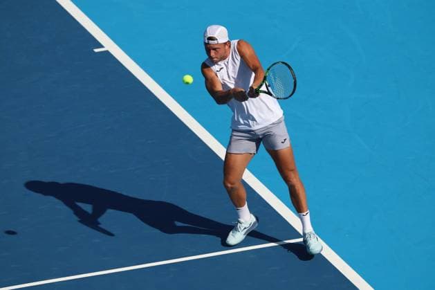 August 8, 2025, Mason, Ohio, USA: Mason, Ohio; Cincinnati Open Tennis Tournament - 2025 08 08 - Alexandre Muller plays a ball against opponent Jenson Brooksby. - ZUMAPress Mason USA - ZUMAn24_ 20250808_zaf_n24_208 Copyright: xWallyxNellx