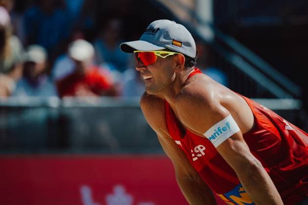 Beach volleyball, Beachvolleyball - Baden Challenge BADEN,AUSTRIA,09.AUG.25 - BEACH VOLLEYBALL - FIVB World Tour - Baden Challenge. Image shows Alejandro Huerta Pastor (ESP).  GEPAxpictures xAlexanderxSolc
