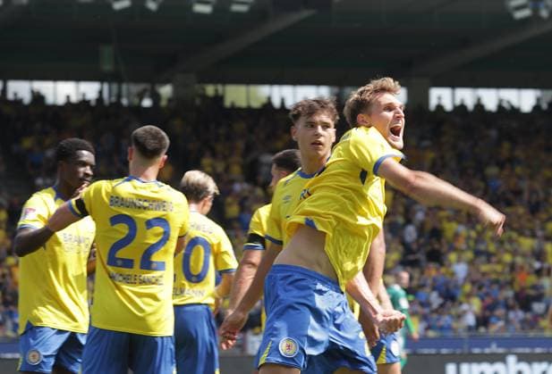 1-1 durch Lukas Frenkert (Eintracht Braunschweig) Fussball, Herren, Saison 2025 2026 2.BL, Eintracht Stadion, Eintracht Braunschweig gegen Spielvereinigung Greuther Fuerth DFL REGULATIONS PROHIBIT ANY USE OF PHOTOGRAPHS AS IMAGE SEQUENCES AND OR QUASI-VIDEO.