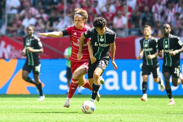 Dusseldorf, Germany - 09.08.25: Football match Bundesliga 2 Fortuna Düsseldorf - Hannover 96 at Merkur Spiel Arena  Copyright: xVITALIIxKLIUIEVx