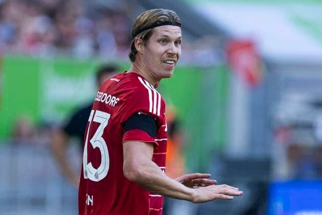2. Fussball Bundesliga, Fortuna Düsseldorf - Hannover 96; 09.08.2025 Cedric Itten (Fortuna Düsseldorf, 13). 2. Fußball Bundesliga, Fortuna Düsseldorf - Hannover 96, 2. Spieltag, am 09.08.2025, Merkur Spiel-Arena, Düsseldorf. DFL regulations prohibit any use of photographs as image sequences and or quasi-video