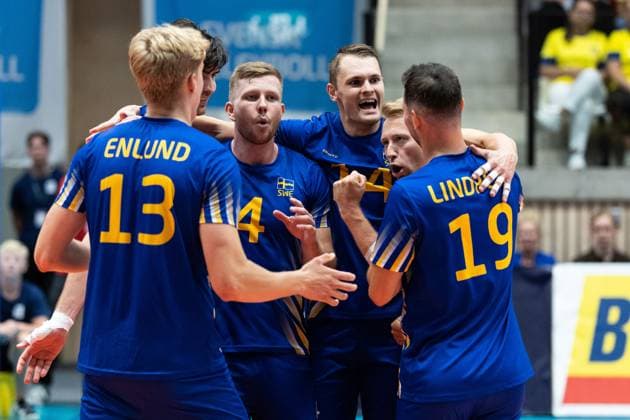 250809 Alfred Brink and Jacob Link of Sweden celebrate during Eurovolley Qualifier match between Sweden and Spain on August 9, 2025 in Habo. Photo: Robert Boman BILDBYRAN kod XZ XZ0216 volleyboll volleyball landslaget sverige spanien national team, Nationalteam bbeng em-kval em kval herrlandslaget jubel Copyright: ROBERTxBOMAN BB250809BB578