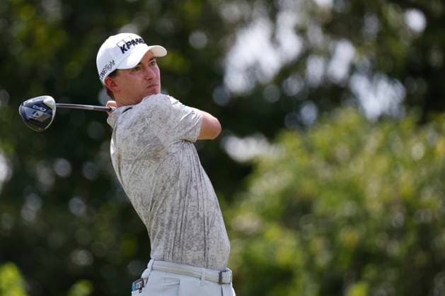 MEMPHIS, TN - AUGUST 09: Maverick McNealy of the United States watches his drive on No. 9 during the third round of the FedEx St. Jude Championship, August 9, 2025, at TPC Southward in Memphis, Tennessee. (Photo by Matthew Maxey Icon Sportswire) GOLF: AUG 09 PGA, Golf Herren FedEx Cup Playoffs - FedEx St. Jude Championship EDITORIAL USE ONLY Icon250809033