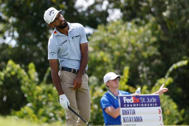 MEMPHIS, TN - AUGUST 09: Akshay Bhatia of the United States reacts to his drive on No. 9 during the third round of the FedEx St. Jude Championship, August 9, 2025, at TPC Southward in Memphis, Tennessee. (Photo by Matthew Maxey Icon Sportswire) GOLF: AUG 09 PGA, Golf Herren FedEx Cup Playoffs - FedEx St. Jude Championship EDITORIAL USE ONLY Icon250809037