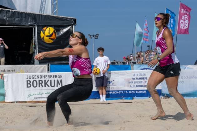 RECORD DATE NOT STATED Rock The Beach Tour Borkum, 09.08.2025 Elea Beutel, Leonie Klinke; Rock The Beach Tour Borkum am 09.08.2025 Copyright: xBEAUTIFULxSPORTS PeterxWeberx
