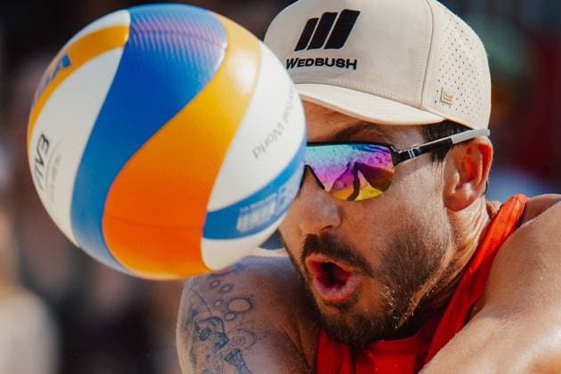 Sport Bilder des Tages Beach volleyball, Beachvolleyball - Baden Challenge BADEN,AUSTRIA,10.AUG.25 - BEACH VOLLEYBALL - FIVB World Tour - Baden Challenge. Image shows Miles Evans (USA).  GEPAxpictures xAlexanderxSolc