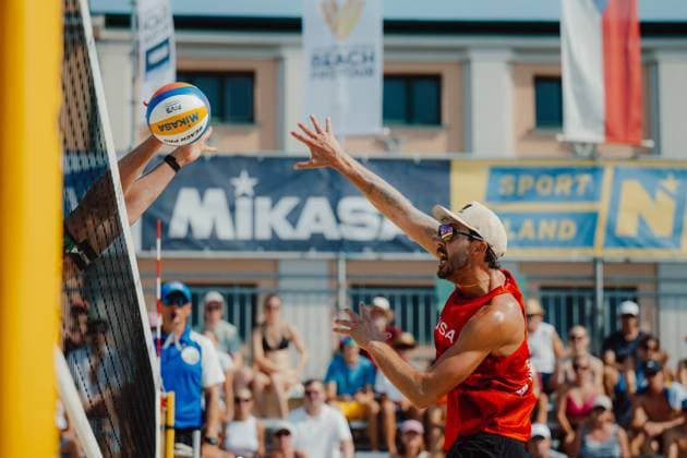 Beach volleyball, Beachvolleyball - Baden Challenge BADEN,AUSTRIA,10.AUG.25 - BEACH VOLLEYBALL - FIVB World Tour - Baden Challenge. Image shows Miles Evans (USA).  GEPAxpictures xAlexanderxSolc
