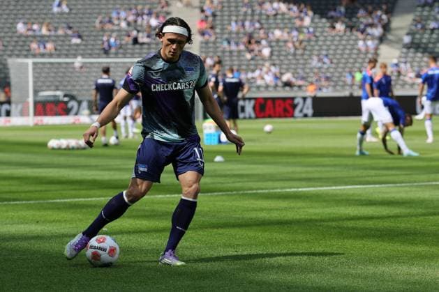 2. Fußball Bundesliga, Hertha BSC - Karlsruher SC Fabian Reese (Hertha BSC Berlin 11), während der Begegnung in der 2. Fußball Bundesliga, Hertha BSC - Karlsruher SC in Berlin, Olympiastadion, am 10.08.2025. DFB regulations prohibit any use of photographs as image sequences and or quasi video.