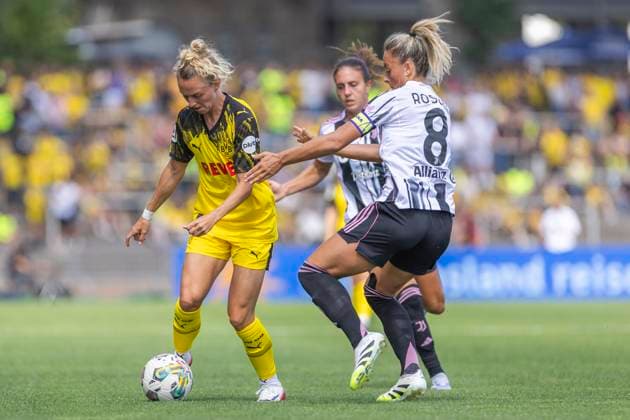 Testspiel Frauen: Borussia Dortmund - Juventus Turin; 10.08.2025 Rita Schumacher (Borussia Dortmund, 10), Martina Rosucci (Juventus Turin, 8). im Testspiel zwischen Borussia Dortmund und Juventus Turin, am 10.08.2025, Stadion Rote Erde, Dortmund. Copyright: xBEAUTIFULxSPORTS Meuselx