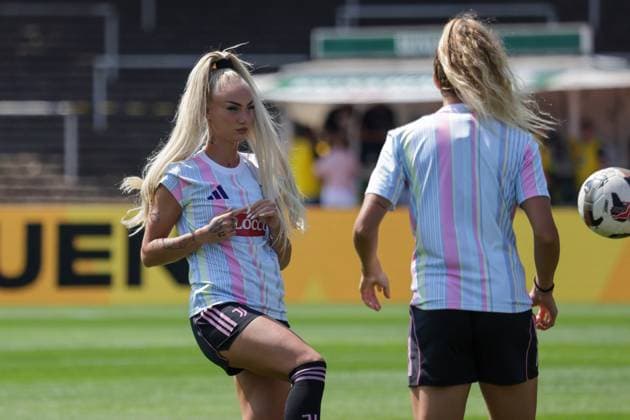 10.08.2025, xfanx, Fussball Testspiel, Borussia Dortmund Frauen - Juventus Turin Frauen v.l. Alisha Lehmann (Juventus Turin) (DFL DFB REGULATIONS PROHIBIT ANY USE OF PHOTOGRAPHS as IMAGE SEQUENCES and or QUASI-VIDEO) Dortmund