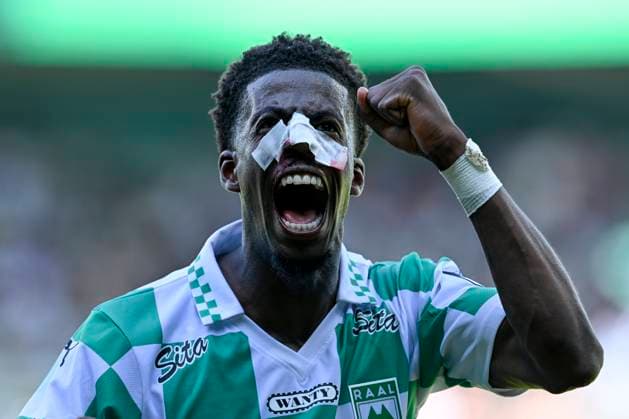 Sport Bilder des Tages RAAL La Louviere v Sporting Charleroi - Jupiler Pro League LA LOUVIERE, BELGIUM - AUGUST 10 : Liongola Jordi midfielder of La Louviere during the Jupiler Pro League match between RAAL La Louviere and Sporting Charleroi on August 10, 2025 in La Louviere, Belgium, 10 08 2025 La Louviere Belgium  Copyright: xDhax