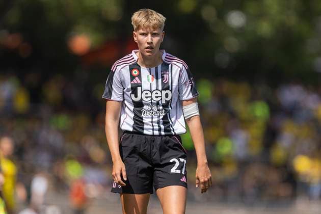 Testspiel Frauen: Borussia Dortmund - Juventus Turin; 10.08.2025 Paulina Krumbiegel (Juventus Turin, 27) im Testspiel zwischen Borussia Dortmund und Juventus Turin, am 10.08.2025, Stadion Rote Erde, Dortmund. Copyright: xBEAUTIFULxSPORTS Meuselx