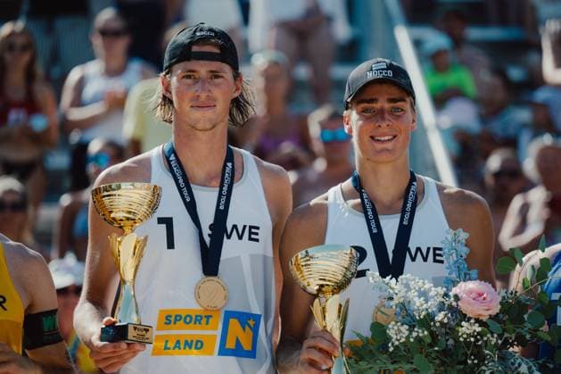 Beach volleyball, Beachvolleyball - Baden Challenge BADEN,AUSTRIA,10.AUG.25 - BEACH VOLLEYBALL - FIVB World Tour - Baden Challenge. Image shows the rejoicing of Jacob Hoelting Nilsson (SWE) and Elmer Andersson (SWE).  GEPAxpictures xAlexanderxSolc