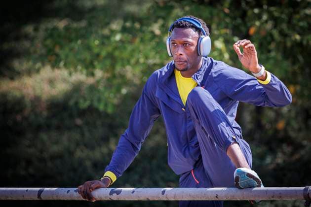 53. Internationales LAZ Meeting; Rhede, 10.08.25 Owen Ansah (Hamburger SV) beim aufwärmen vor dem 100m Lauf, 53. Internationales LAZ Meeting am 10.08.25 im BESAGROUP-Sportpark in Rhede (Deutschland). *** 53 International LAZ Meeting Rhede, 10 08 25 Owen Ansah Hamburger SV warming up before the 100m run, 53 International LAZ Meeting on 10 08 25 at the BESAGROUP Sportpark in Rhede Germany Copyright: xBEAUTIFULxSPORTS B.Hoffmannx