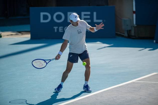 Cincinnati Open: Morning Sessions On Practice Courts Alex de Minaur practices on Grandstand Court prior to his second-round match at the Cincinnati Open in Mason, Ohio, on August 10, 2025. Mason Ohio United States  Copyright: xJasonxWhitmanx originalFilename:whitman-cincinna250810_npkf9.jpg