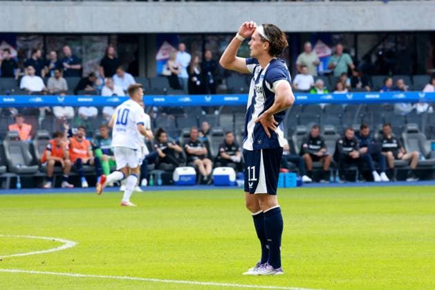 DEU, DFL, 2. FBL, Hertha BSC vs. Karlsruher SC, 10.08.2025, Berliner Olympiastadion, Berlin, DEU, DFL, 2. FBL, Hertha BSC vs. Karlsruher SC, im Bild Fabian Reese (Hertha BSC Berlin 11) DFL - regulations prohibit any use of Photographs as image sequences and or quasi-video