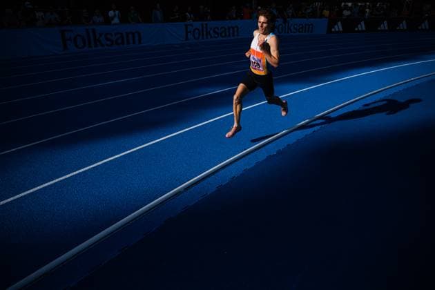 Sport Bilder des Tages 250810 Thomas Ratcliffe, USA, tävlar i herrarnas 3000 meter under friidrottstävlingen Folksam Grand Prix i Sollentuna den 10 augusti 2025 i Stockholm. *** 250810 Thomas Ratcliffe, USA, competes in the mens 3000 meters during the Folksam Grand Prix athletics competition in Sollentuna on August 10, 2025 in Stockholm  Copyright: JONATHANxNÄCKSTRAND BB250810JN127