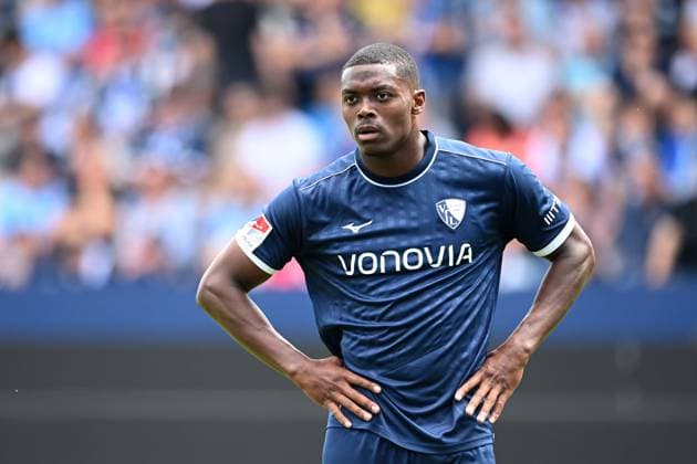 Mathis CLAIRICIA (BO) halbe Figur, Halbfigur, Fussball 2. Bundesliga, 2. Spieltag, matchday 2, VfL Bochum (BO) - SV Elversberg 2-0 am 10.08.2025, Vonovia Ruhrstadion Bochum Deutschland. DFL regulations prohibit any use of photographs as image sequences and or quasi-video Â