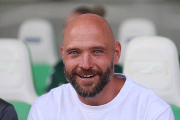 VfL- Union Berlin, Frauen Wolfsburg, 10.08.2025, FUßBALL - VfL Wolfsburg vs. Union Berlin, Testspiel, Saison 2025 26. Cheftrainer Stephan Lerch (VfL Wolfsburg) Wolfsburg