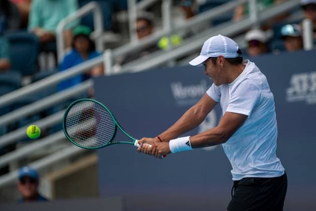 Cincinnati Open: Andrey Rublev V Learner Tien Learner Tien is seen during his second-round match at the Cincinnati Open in Mason, Ohio, on August 10, 2025. Mason Ohio United States  Copyright: xJasonxWhitmanx originalFilename:whitman-cincinna250810_np2ir.jpg