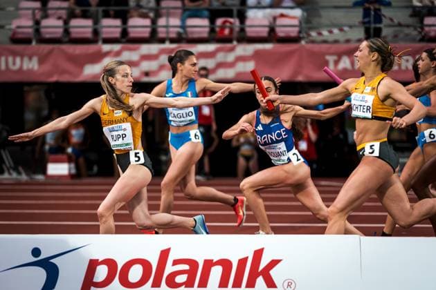 European U20 Athletics Championships; Tampere, 10.08.2025 Katharina RUPP (GER), Pauline RICHTER (GER) in the womens 4x400 m relay at the European U20 Athletics Championships in Tampere (Finland) on Sunday, 10.08.2025 *** European U20 Athletics Championships Tampere, 10 08 2025 Katharina RUPP GER , Pauline RICHTER GER in the womens 4x400 m relay at the European U20 Athletics Championships in Tampere Finland on Sunday, 10 08 2025 Copyright: xBEAUTIFULxSPORTS UlfxSchillerx