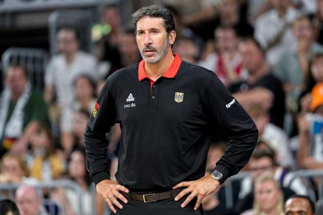 Alex Mumbru Murcia (Trainer, Bundestrainer, Head Coach, Deutschland), Einzelbild, Einzelfoto, Aktion, Action, 10.08.2025, Mannheim (Deutschland), Basketball, Freundschaftsspiel, Deutschland - Slowenien
