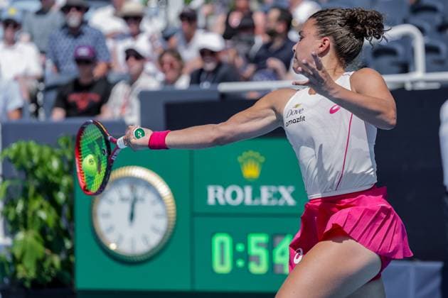 August 10, 2025, Mason, Ohio, U.S: Jasmine Paolini (ITA) hits a forehand shot during SundayÃ¢â‚¬â ¢s second round of the Cincinnati Open at the Lindner Family Tennis Center, Mason, Oh. Mason U.S - ZUMAs304 20250810_zaf_s304_143 Copyright: xScottxStuartx