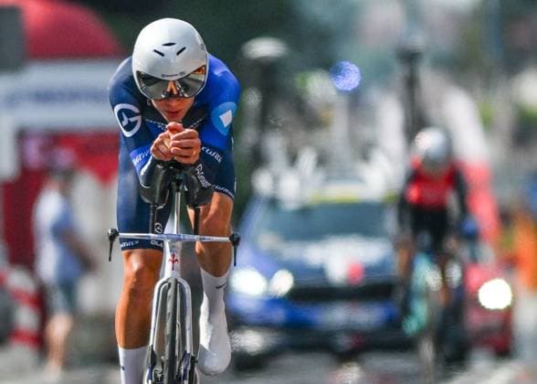 82nd Tour De Pologne 2025 - Stage 7 WIELICZKA, POLAND AUGUST 10: Johan Jacobs of Switzerland, riding for Groupama - FDJ Team, races through the final kilometer of Stage 7, a 12.5 km individual time trial from Wieliczka to Wieliczka, during the 82nd Tour de Pologne, in Wieliczka, Lesser Poland Voivodeship, Poland, on August 10, 2025. Wieliczka Poland Copyright: xArturxWidakx originalFilename:widak-82ndtour250810_np4qc.jpg