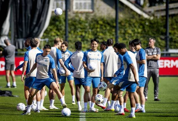 ROTTERDAM - Tsuyoshi Watanabe during training before the Champions League third qualifying round match between Fenerbahce and Feyenoord, on August 9, 2025, in Rotterdam, Netherlands. ANP KOEN VAN WEEL xVIxANPxSportx xxANPxIVx 533216563 originalFilename: 533216563.jpg