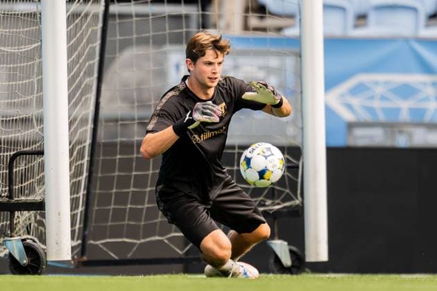 250811 Goalkeeper Melker Ellborg during a UEFA Champions League training session with Malmö FF on August 11, 2025 in Malmö. Photo: Petter Arvidson BILDBYRAN kod PA PA1059 fotboll football soccer fotball uefa champions league champions league träning practice training malmö ff bbeng Copyright: PETTERxARVIDSON BB250811PA071