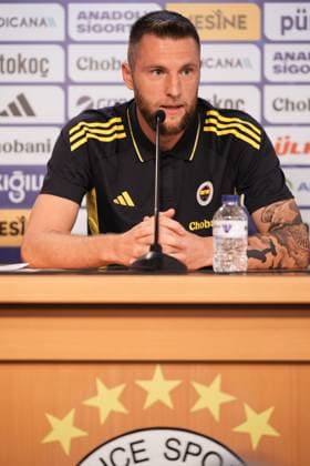 Fenerbahce player Milan Skriniar ISTANBUL, TURKIYE - AUGUST 11: Player of Fenerbahce Milan Skriniar holds a press conference, PK, Pressekonferenz at Fenerbahce Can Bartu Facilities in Istanbul, Turkiye ahead of UEFA Champions League 3rd qualifying round second leg match against Feyenoord, on August 11, 2025. Hakan Akgun Anadolu Istanbul Turkey. Editorial use only. Please get in touch for any other usage.  Copyright: x2025xAnadoluxHakanxAkgunx