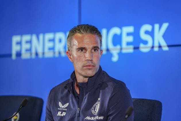 Ahead of Fenerbahce v Feyenoord - UEFA Champions League ISTANBUL, TURKIYE - AUGUST 11: Head coach Robin van Persie of Feyenoord and player Sem Steijn hold a press conference, PK, Pressekonferenz ahead of UEFA Champions League third qualifying round second leg football match against Feyenoord in Istanbul, Turkiye on August 11, 2025. Agit Erdi Ulukaya Anadolu Istanbul Turkey. Editorial use only. Please get in touch for any other usage.  Copyright: x2025xAnadoluxAgitxErdixUlukayax