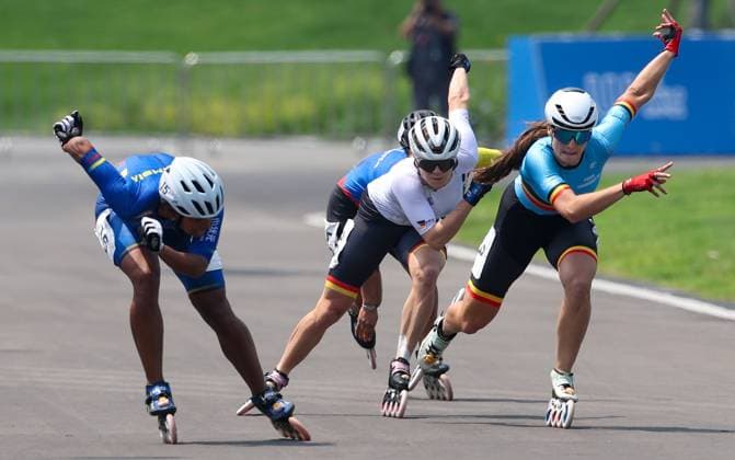 Maria Fernanda Timms Ariza, Belgian Fran Vanhoutte, Anna-Laethisia Schimek (GER) pictured during a Speed skating, Eisschnelllauf competition during the World Games 2025, in Chenghdu, China, on Tuesday 12 August 2025. This year, the World Games take place from 07 to 17 augustus. VIRGINIExLEFOUR  x131063980x