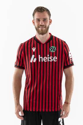 Boris Tomiak (Hannover 96), 2. BL GER, Hannover 96 Porträttermin 2025 2026 Fußball, GER Fussball 2. BL Bundesliga 2025 2026 Porträttermin Hannover96