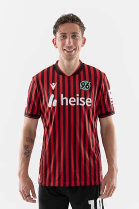 Jannik Rochelt (Hannover 96), 2. BL GER, Hannover 96 Porträttermin 2025 2026 Fußball, GER Fussball 2. BL Bundesliga 2025 2026 Porträttermin Hannover96