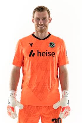 Torwart Leo Weinkauf (Hannover 96), 2. BL GER, Hannover 96 Porträttermin 2025 2026 Fußball, GER Fussball 2. BL Bundesliga 2025 2026 Porträttermin Hannover96