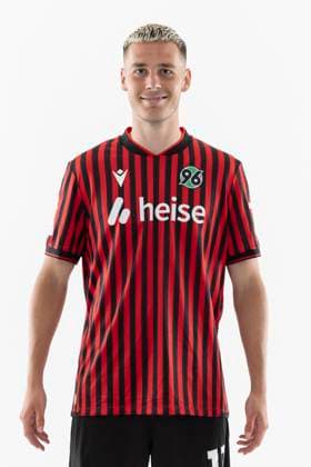 Bastian Allgeier (Hannover 96), 2. BL GER, Hannover 96 Porträttermin 2025 2026 Fußball, GER Fussball 2. BL Bundesliga 2025 2026 Porträttermin Hannover96