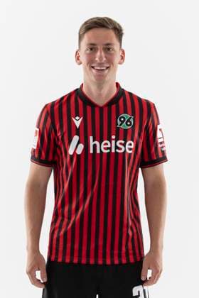 Marius Wörl (Hannover 96), 2. BL GER, Hannover 96 Porträttermin 2025 2026 Fußball, GER Fussball 2. BL Bundesliga 2025 2026 Porträttermin Hannover96