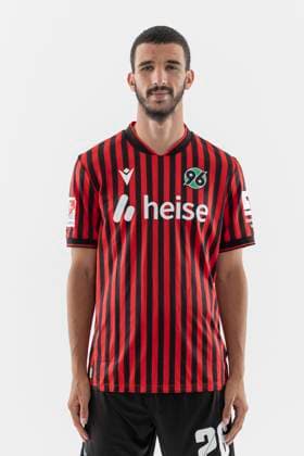 Waniss Taibi (Hannover 96), 2. BL GER, Hannover 96 Porträttermin 2025 2026 ( Taïbi ) Fußball, GER Fussball 2. BL Bundesliga 2025 2026 Porträttermin Hannover96
